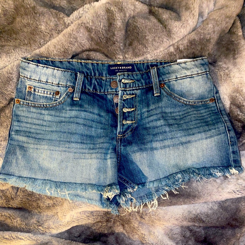 Lucky Brand size 6 new with tag
